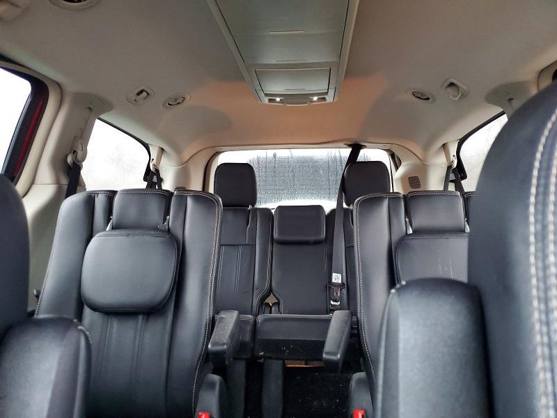 2014 Chrysler Town & Country Touring
