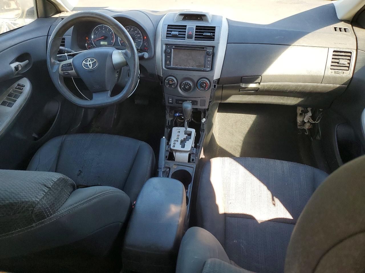 2013 Toyota Corolla s