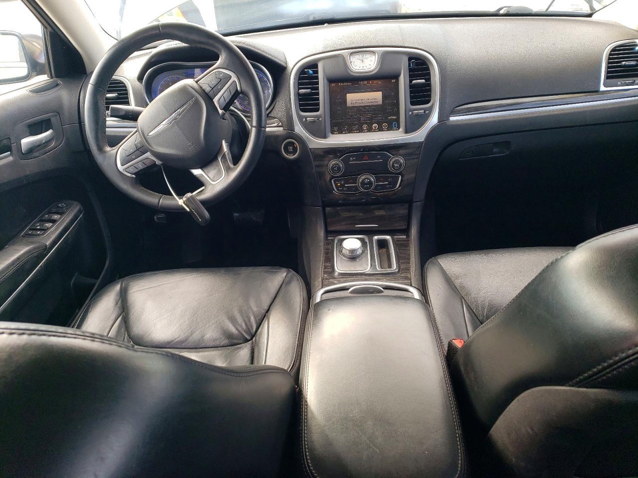2015 Chrysler 300 Limited