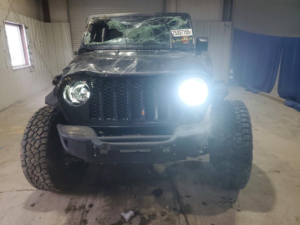 2023 Jeep Gladiator Sport
