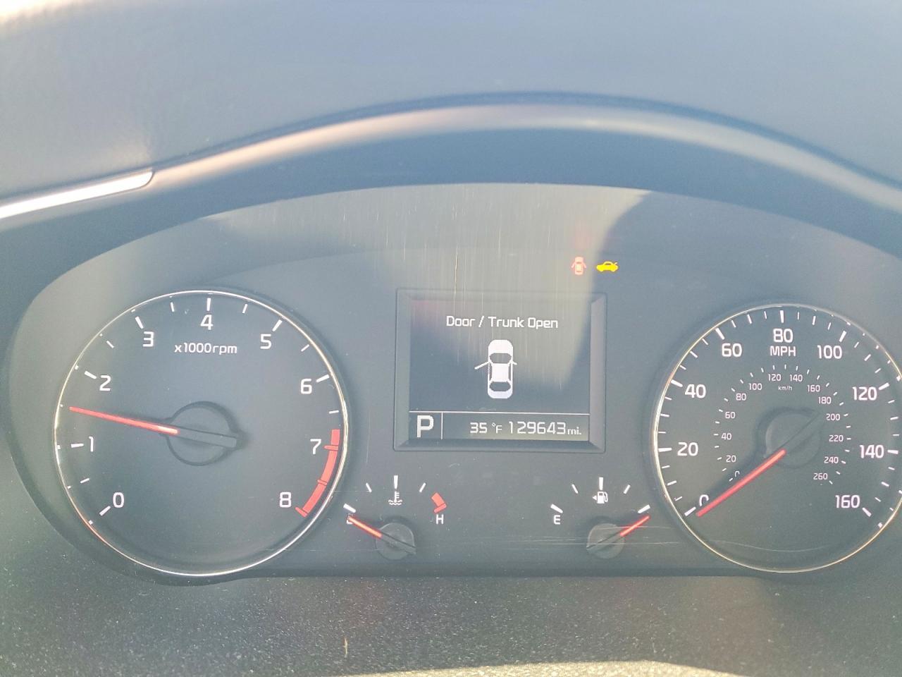 2016 KIA Cadenza Luxury