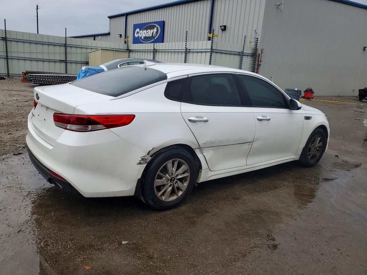 2016 KIA Optima lx