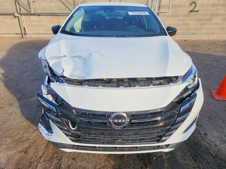 2024 Nissan Versa s