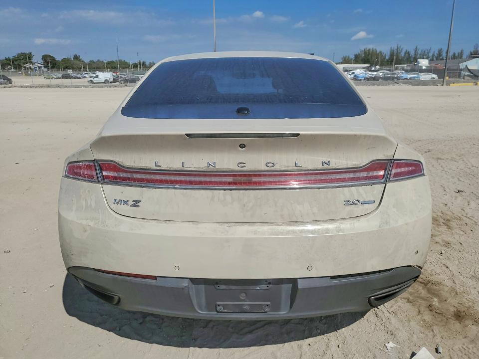 2015 Lincoln Townhouse MKZ