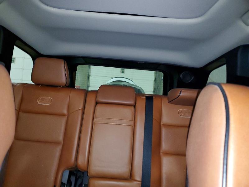 2011 Jeep Grand Cherokee Overland