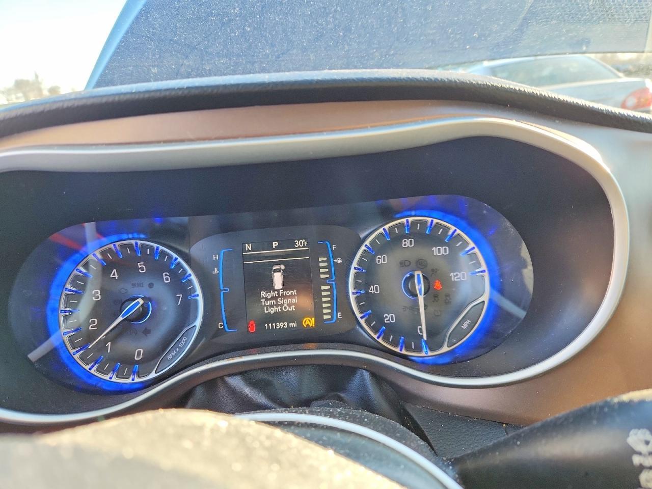 2017 Chrysler Pacifica Touring l