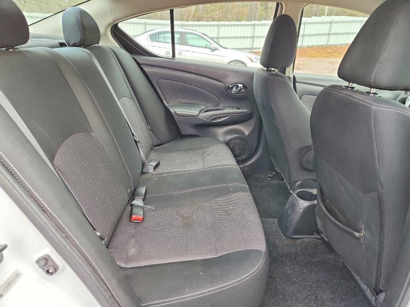 2019 Niss Versa