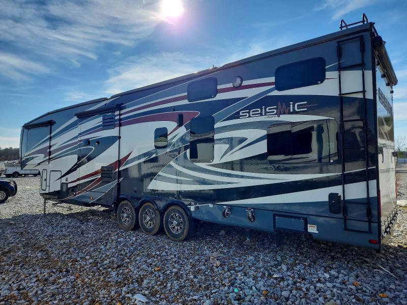 2013 Jayco Seismic Camper