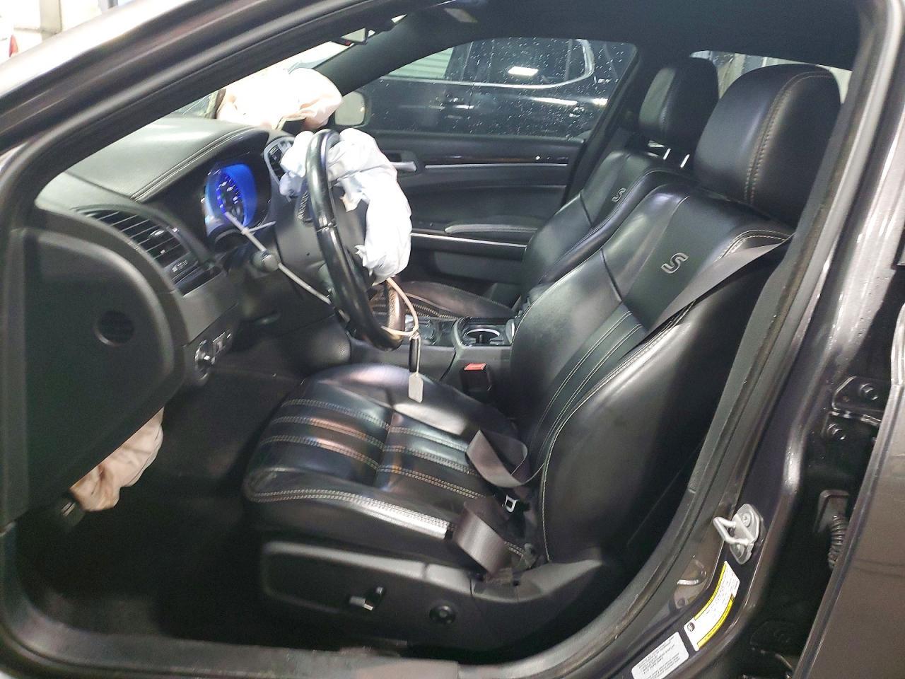 2017 Chrysler 300 s