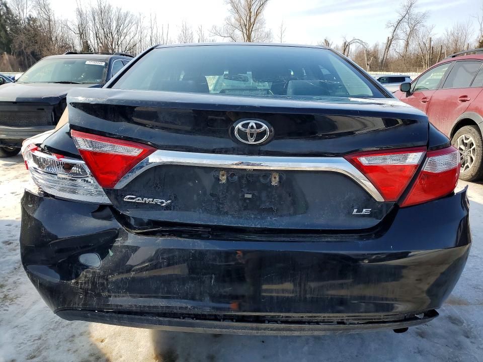 2017 Toyota Camry le