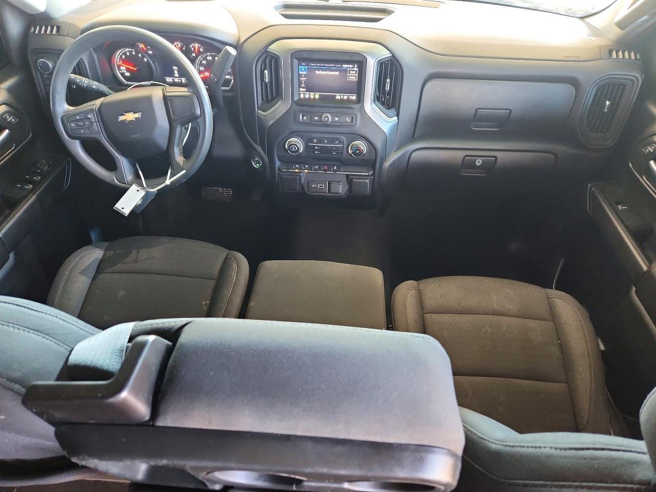 2024 Chevrolet Silverado K1500 Custom