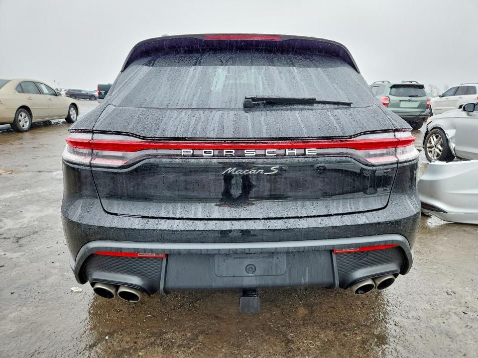 2026 Porsche Macan s