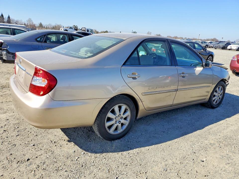 2002 Toyota Camry le
