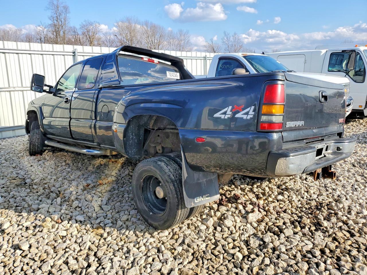 2003 GMC New Sierra K3500
