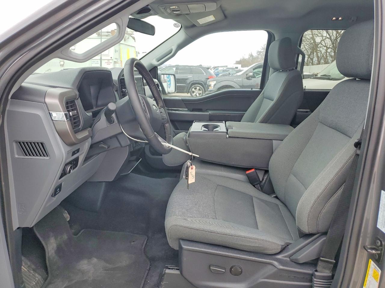 2025 Ford F150 xlt
