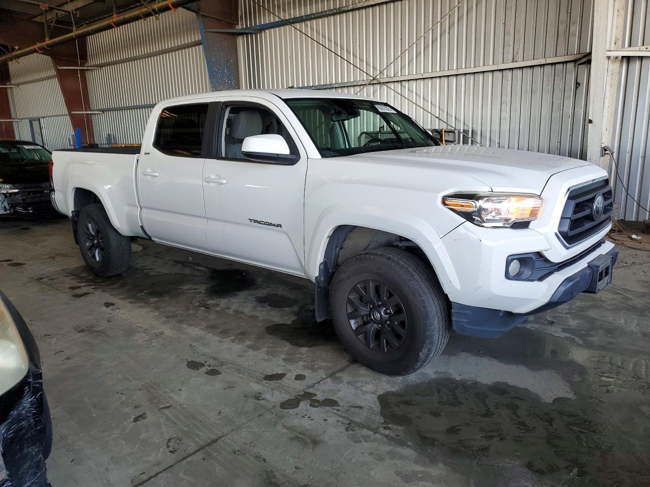 2020 Toyota Tacoma SR5 V6