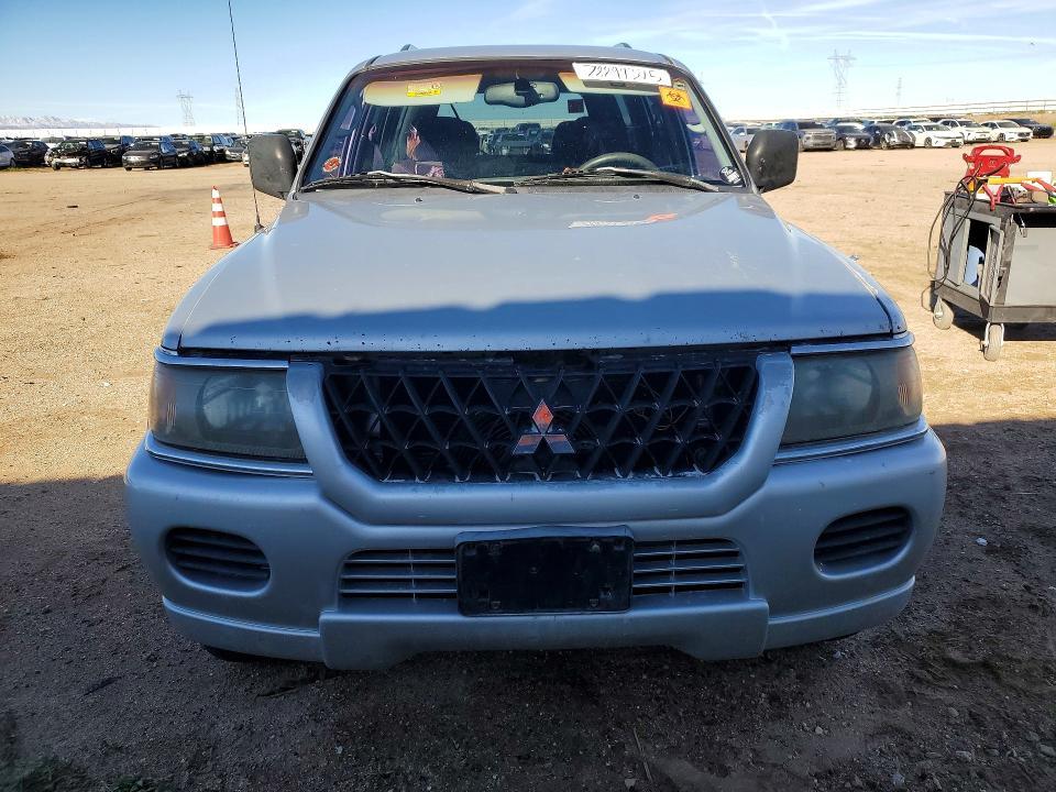 2002 Mitsubishi Montero Sport xls