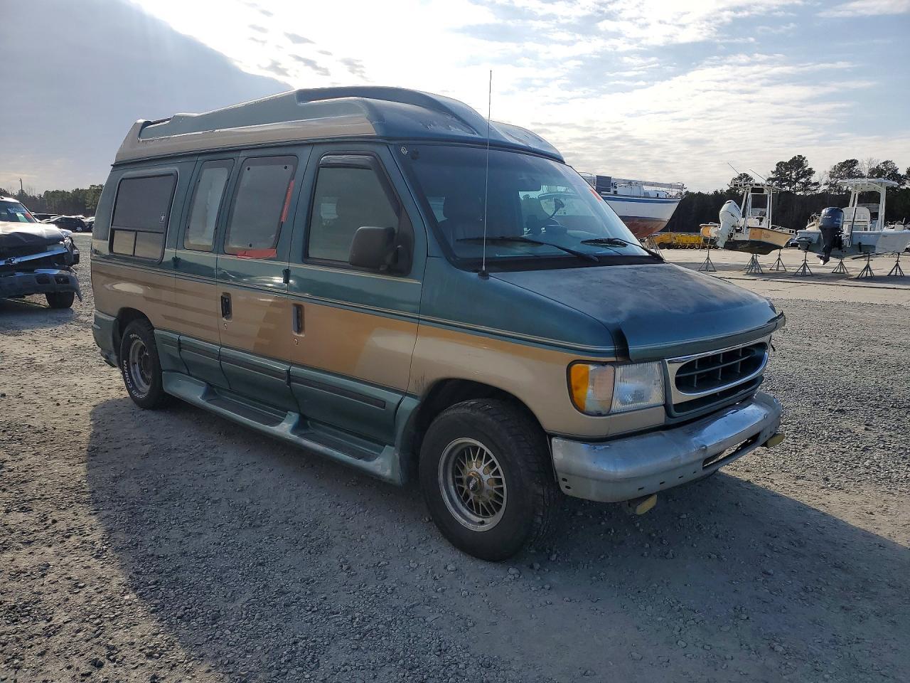 1998 Ford Econoline E150 van