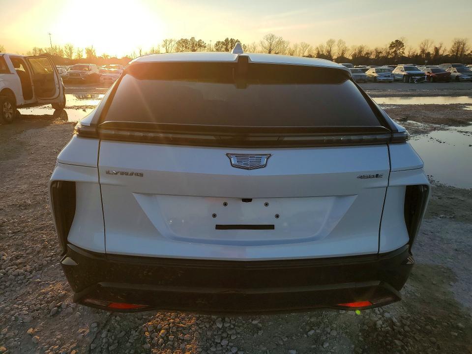 2024 Cadillac Lyriq Sport