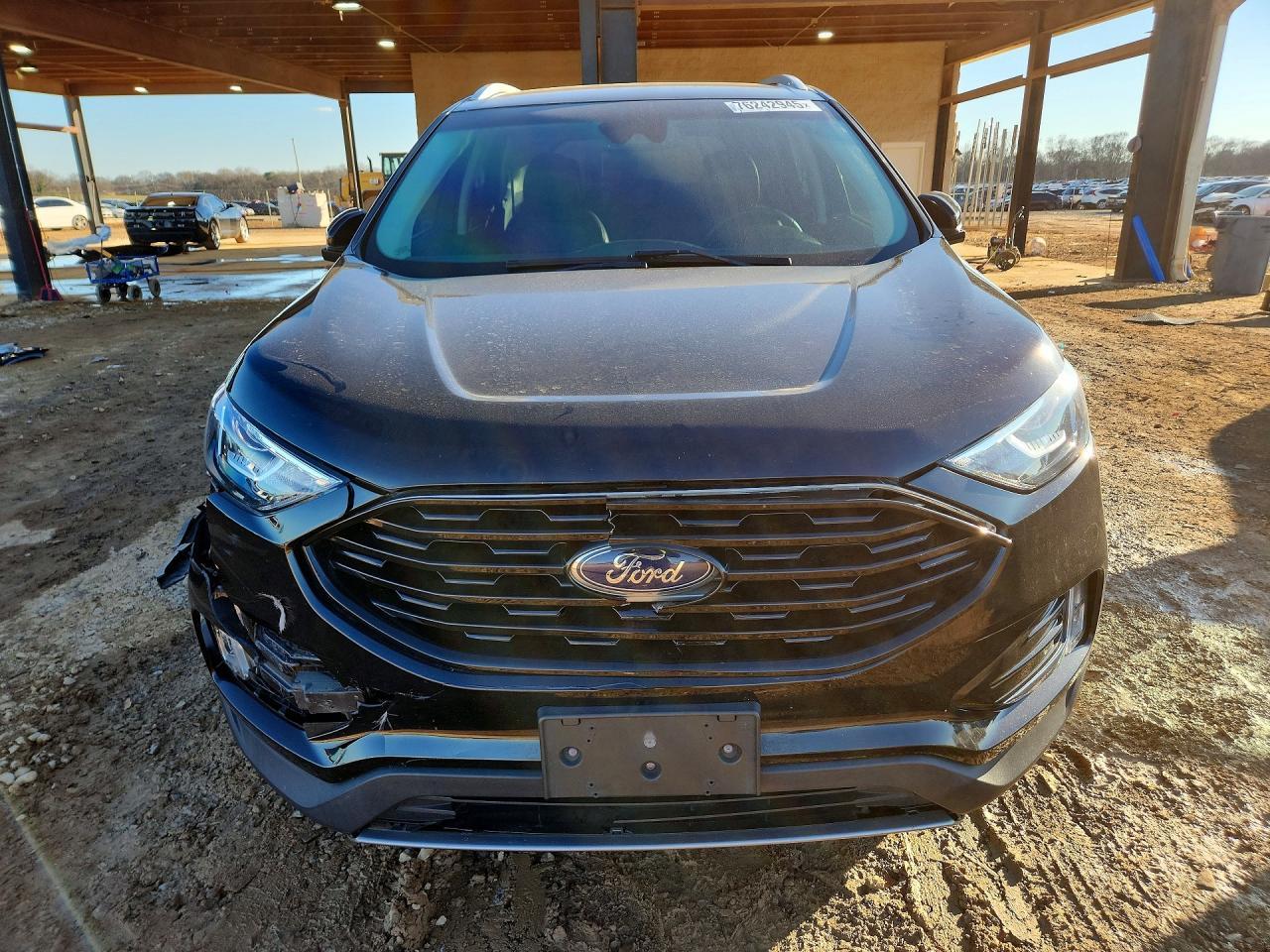 2019 Ford Edge sel