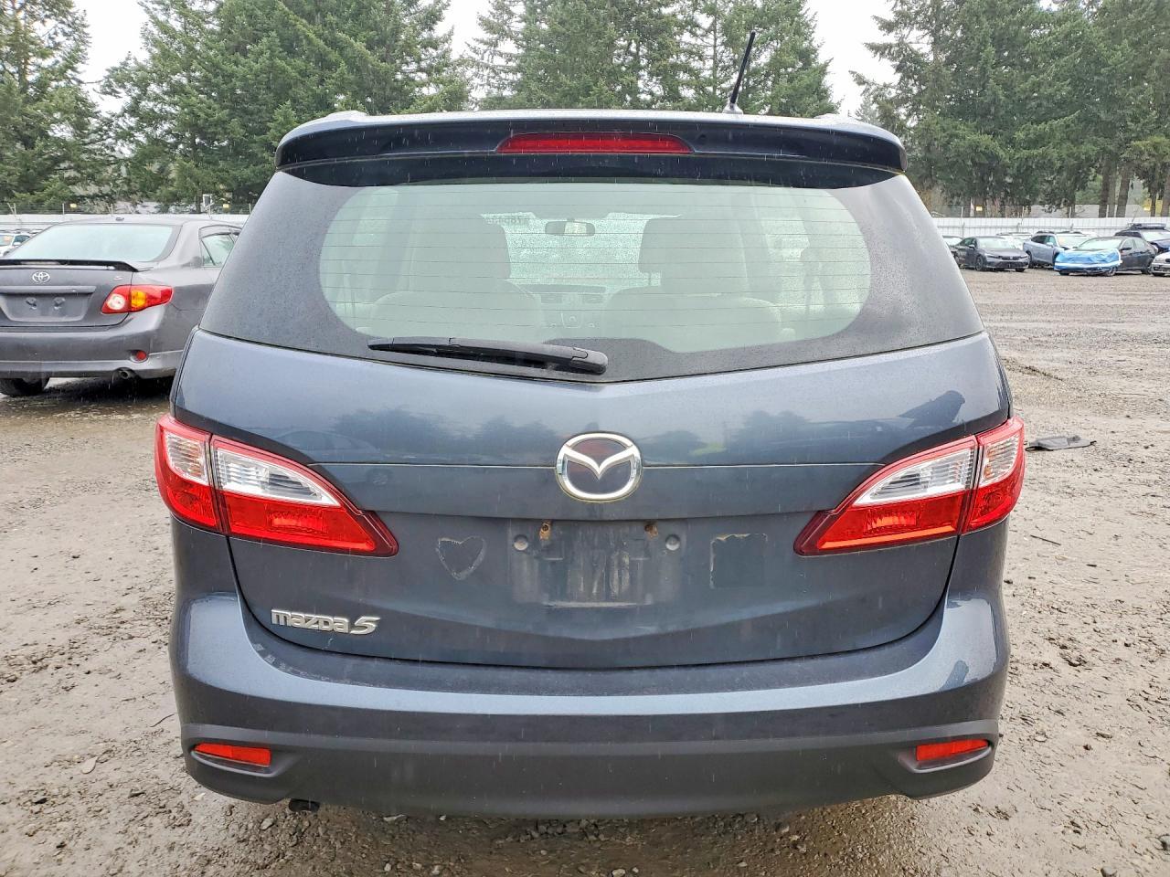 2012 Mazda 5