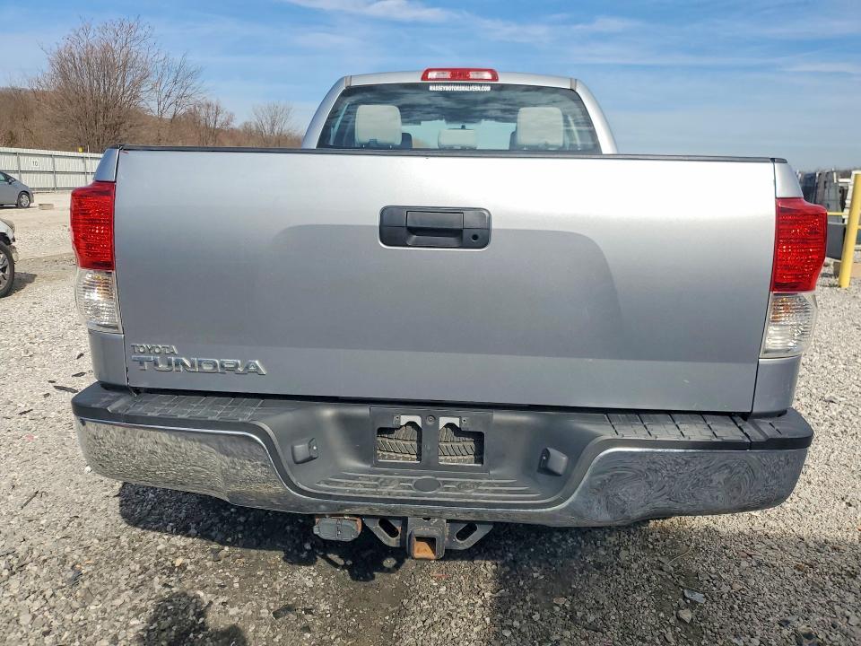 2011 Toyota Tundra Double cab SR5