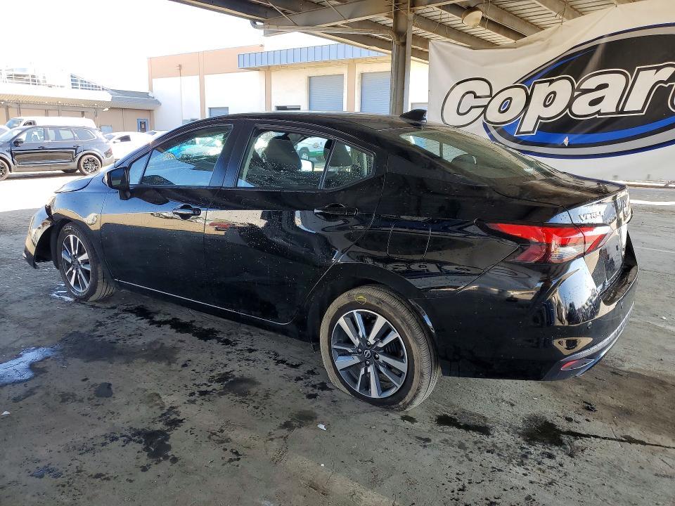 2025 Nissan Versa sv