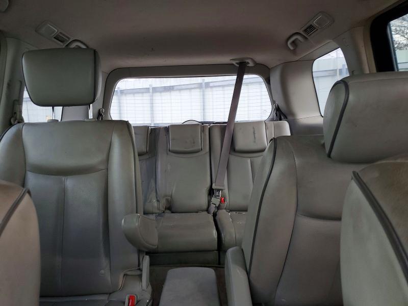 2012 Nissan Quest s