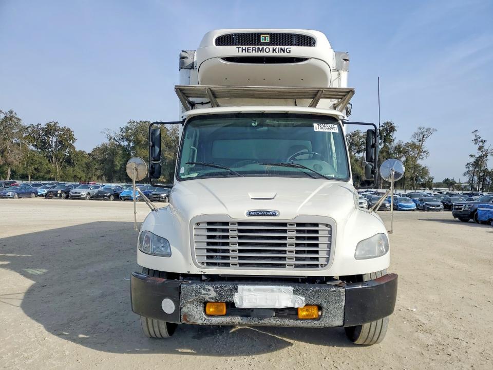 2020 Freigliner 2020 Freightliner Business Class M2 Refrigerated B