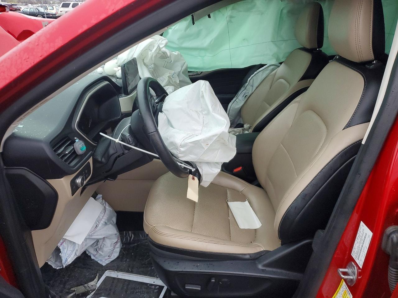 2021 Ford Escape sel