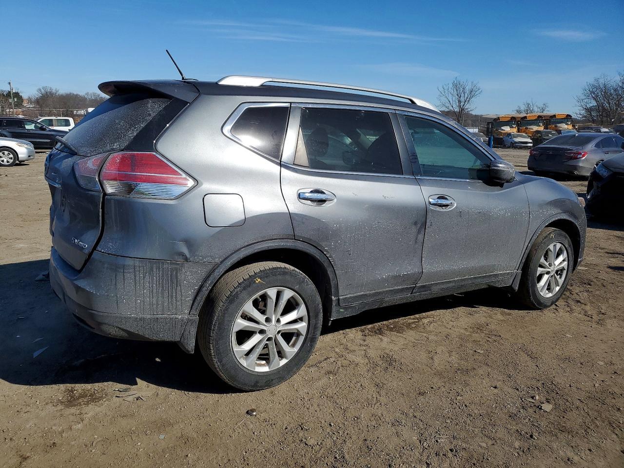 2015 Nissan Rogue s