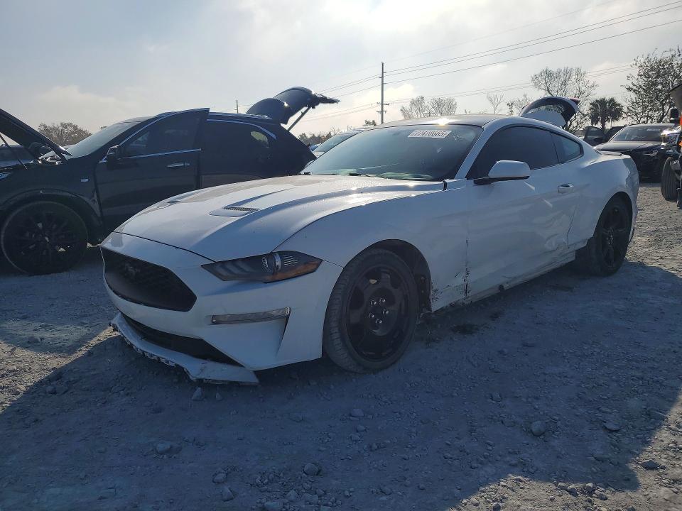 2020 Ford Mustang