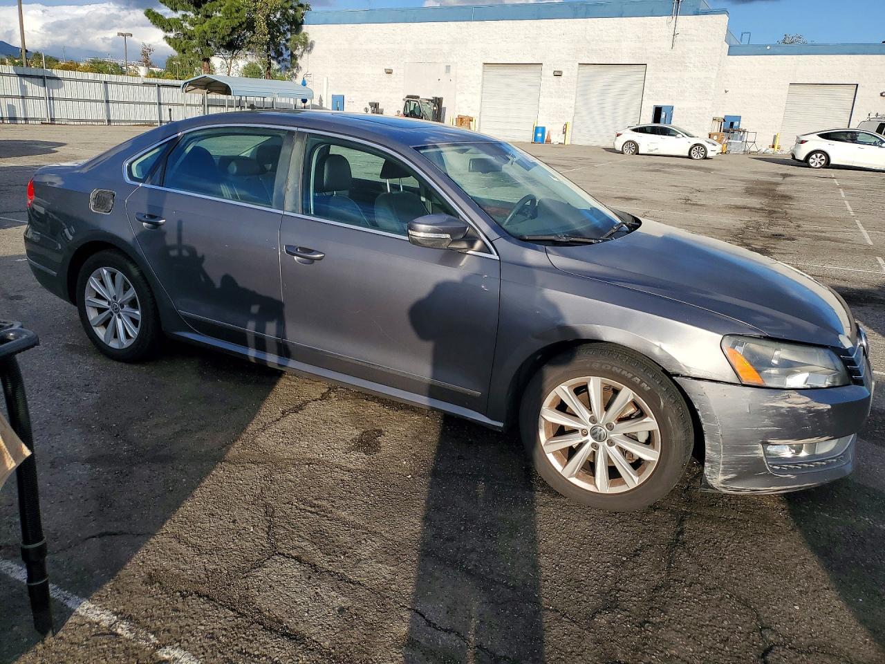 2013 Volkswagen Passat sel
