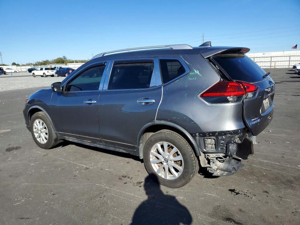 2019 Nissan Rogue sv