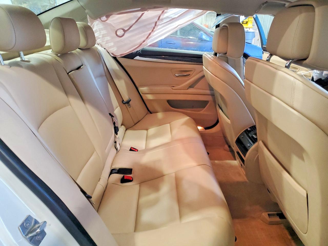 2013 BMW 528 xi
