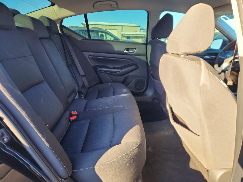 2019 Nissan Altima s