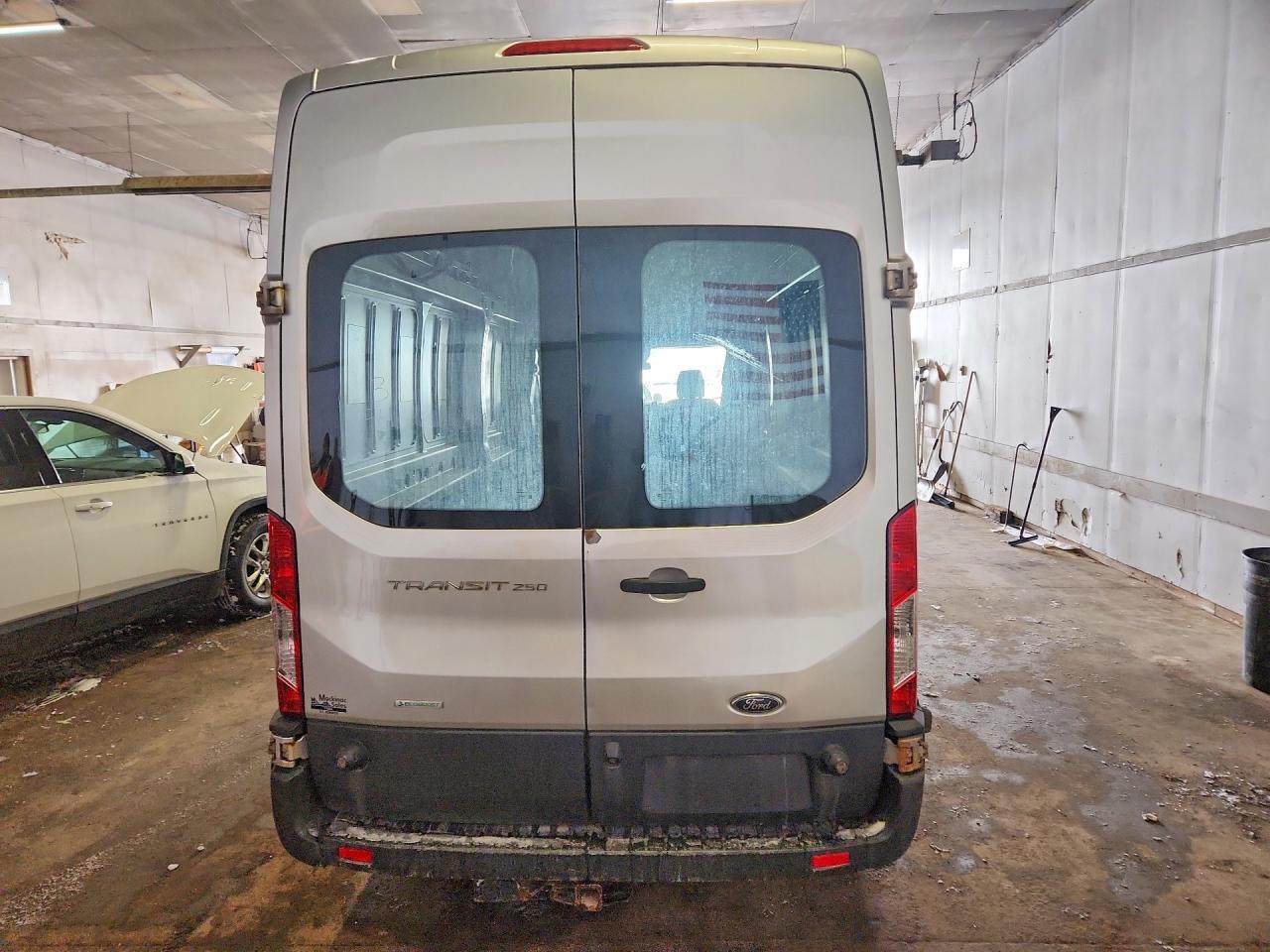 2016 Ford Transit T-250