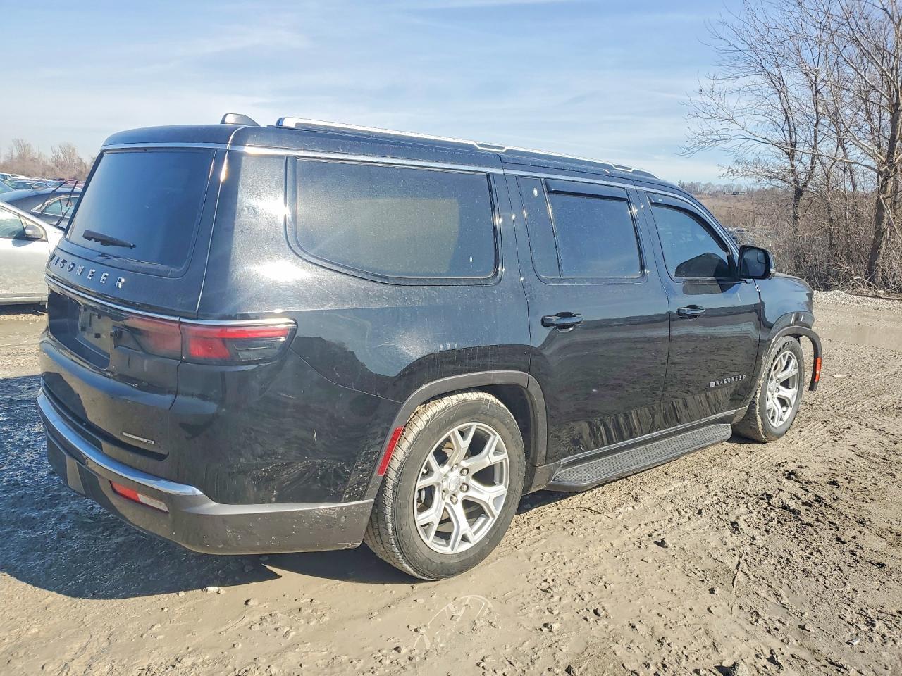 2022 Jeep Wagoneer Series iii