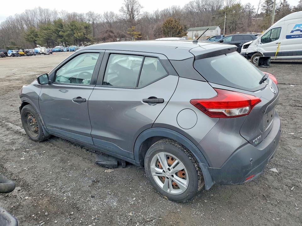 2020 Nissan Kicks s