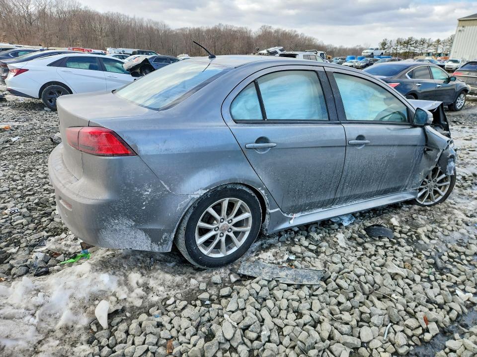 2016 Mitsubishi Lancer es