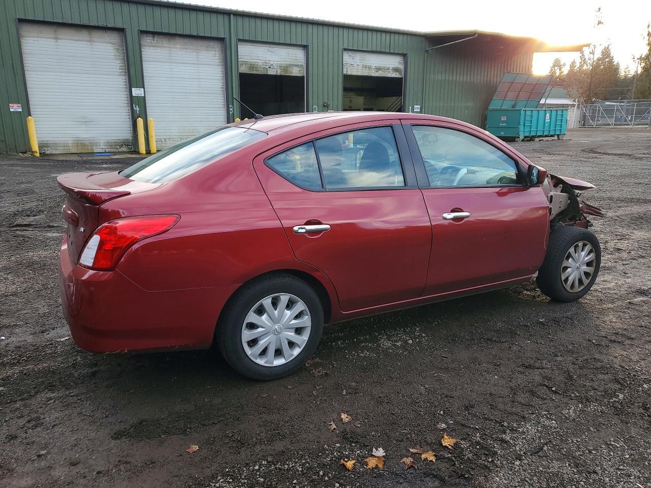 2019 Niss Versa sv