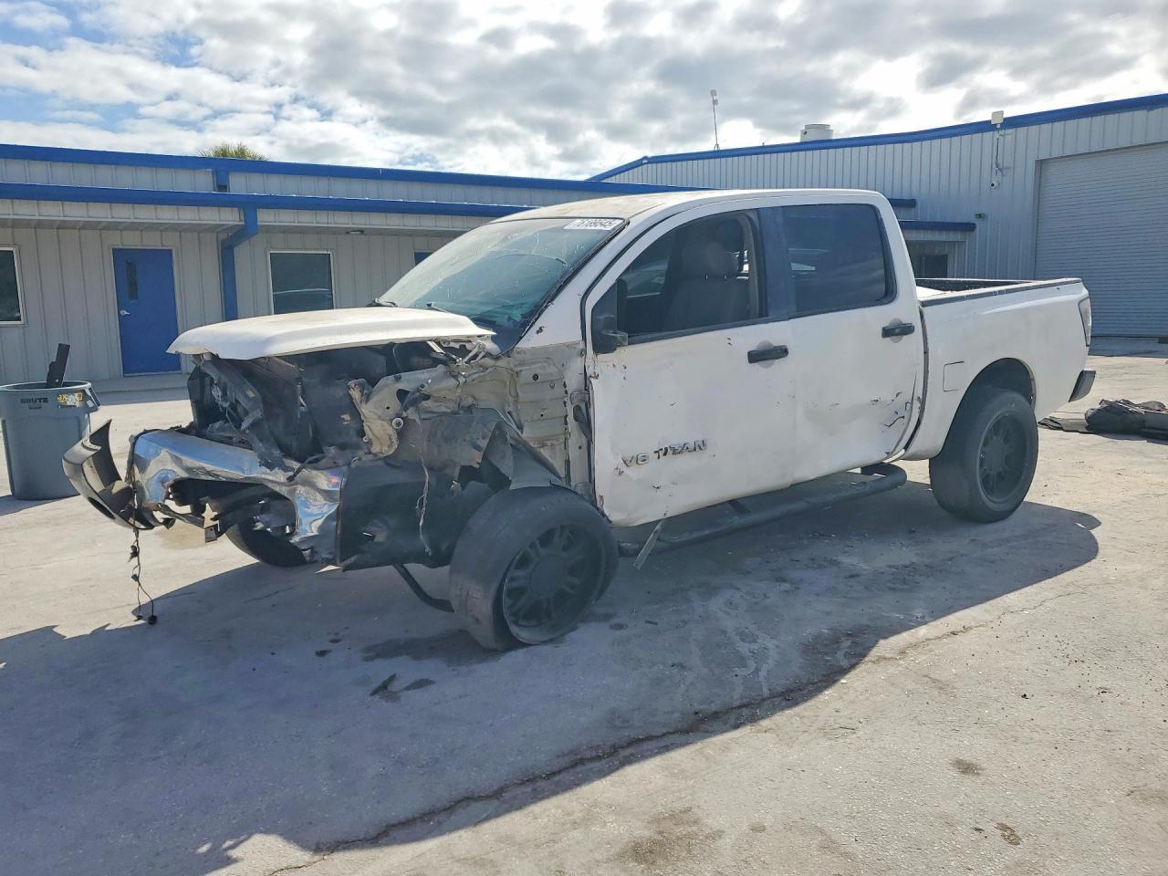 2005 Nissan Titan XE