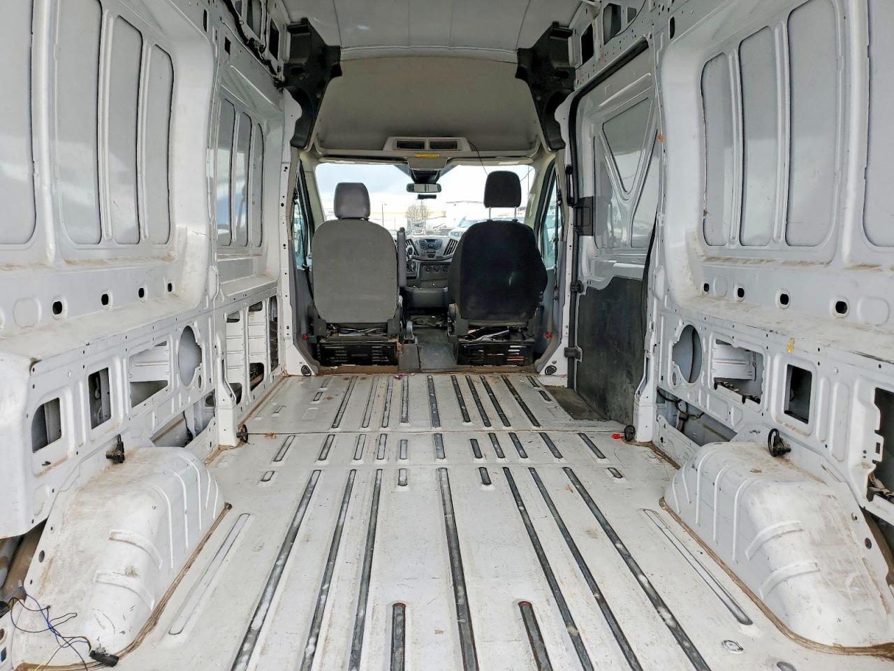 2019 Ford Transit T-250