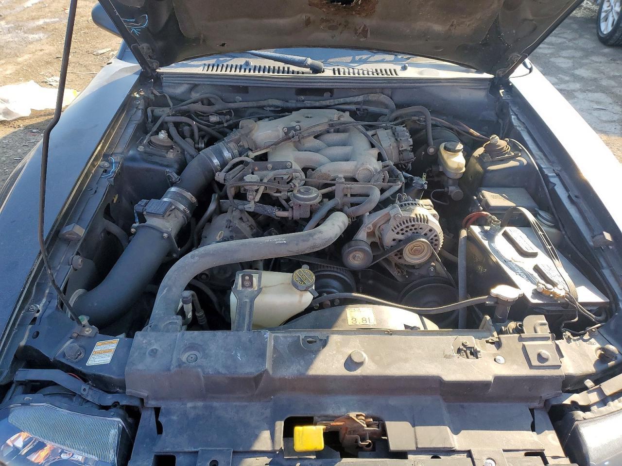 2000 Ford Mustang