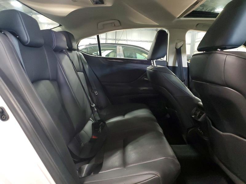 2020 Lexus Es 300h
