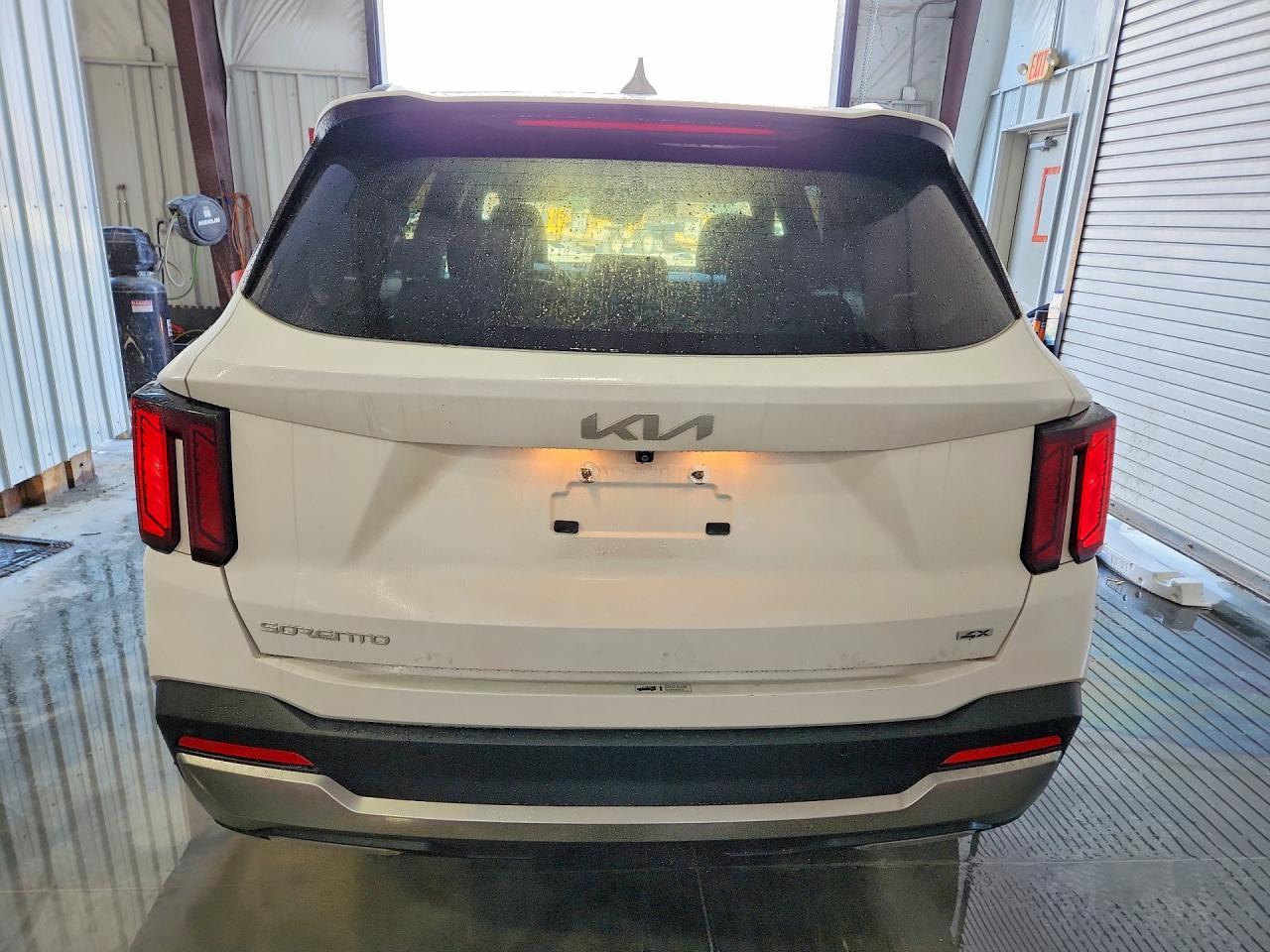 2024 KIA Sorento s