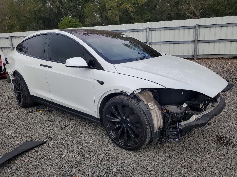 2022 Tesla Model x