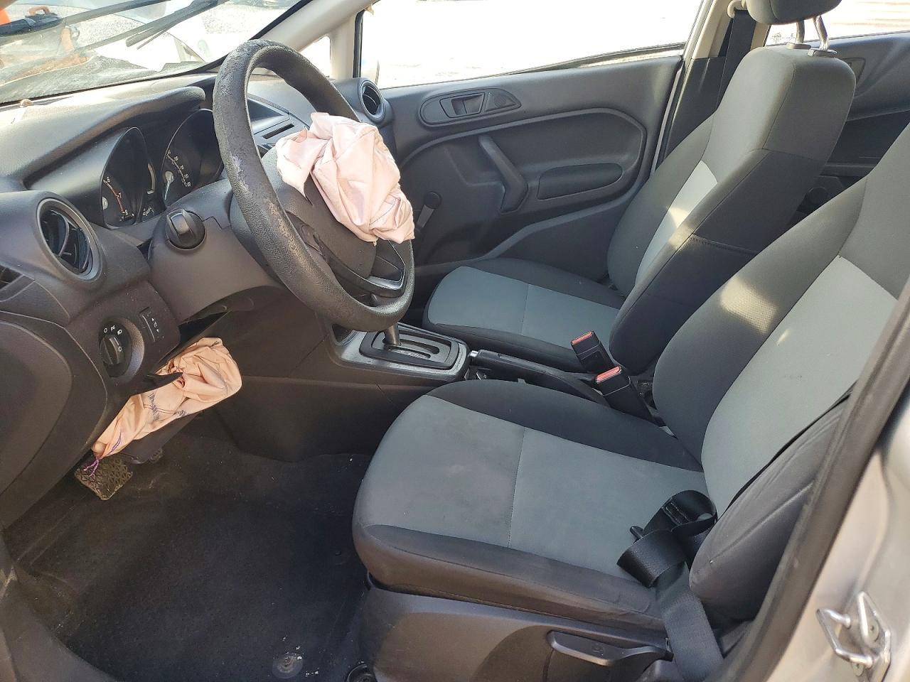 2016 Ford Fiesta s