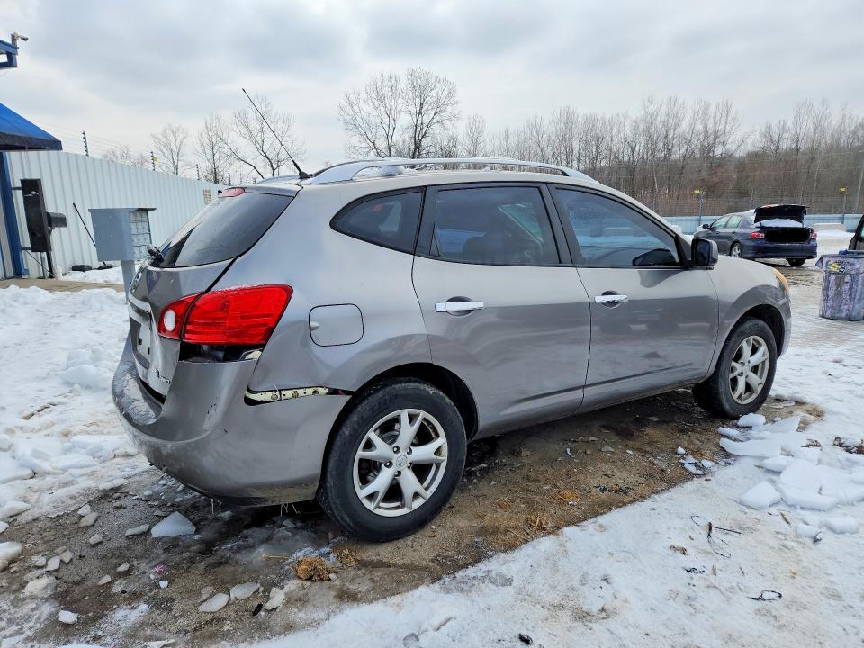 2010 Nissan Rogue s
