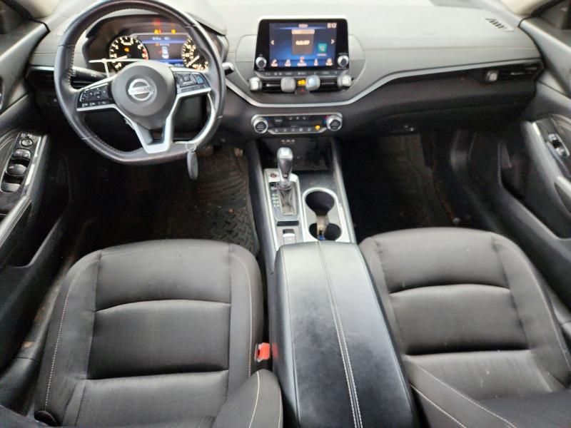 2020 Nissan Altima sv